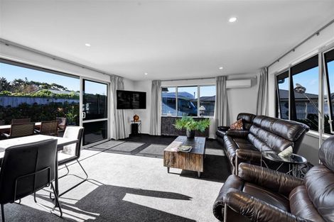 Photo of property in 15 Keene Drive, Bell Block, New Plymouth, 4312