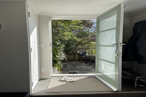 Photo of property in 39 Norwich Street, Wilton, Wellington, 6012