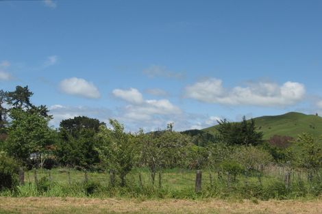 Photo of property in 14 Main Road, Tolaga Bay, 4077