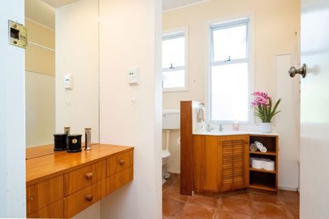 Photo of property in 65 Mchardy Street, Havelock North, 4130