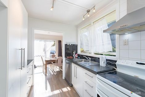 Photo of property in 20 Norana Road, Maoribank, Upper Hutt, 5018