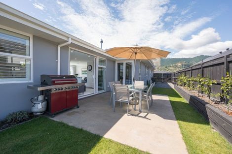 Photo of property in 2 Hallmark Drive, Hope, Richmond, 7020