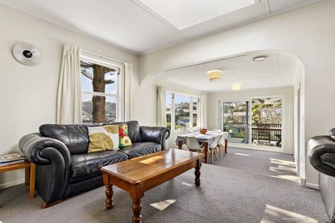 Photo of property in 10 Liddel Grove, Island Bay, Wellington, 6023