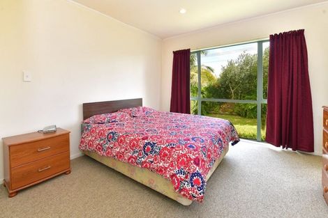 Photo of property in 1/214 Parkhurst Road, Parakai, 0830