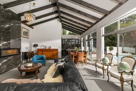 Photo of property in 23 Gordon Avenue, Forrest Hill, Auckland, 0620