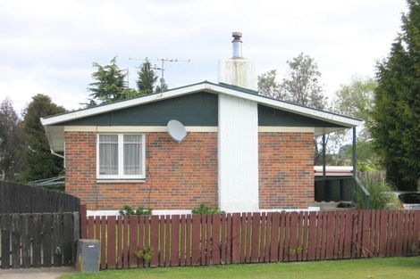 Photo of property in 26 Homedale Street, Pukehangi, Rotorua, 3015