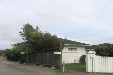 Photo of property in 33 Oakleigh Street, Maungaraki, Lower Hutt, 5010