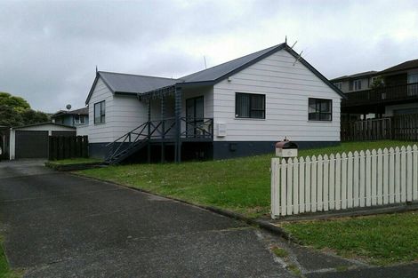 Photo of property in 6 Marco Place, Highland Park, Auckland, 2010