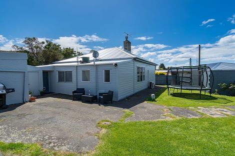 Photo of property in 4 Ashmore Street, Halfway Bush, Dunedin, 9010