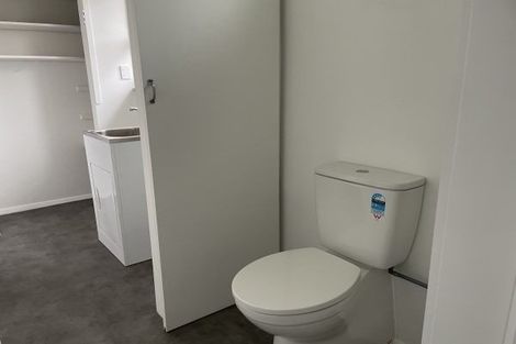 Photo of property in 15 Botanical Road, Takaro, Palmerston North, 4412