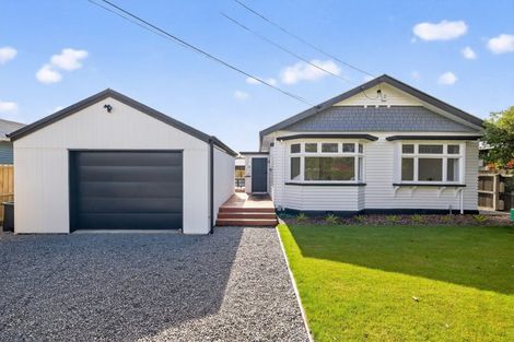 Photo of property in 13 Kowhai Terrace, Saint Martins, Christchurch, 8022