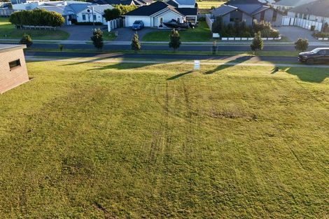 Photo of property in 23 Awatea Drive, Whitianga, 3510