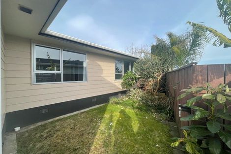 Photo of property in 215 Parklands Avenue, Bell Block, New Plymouth, 4312