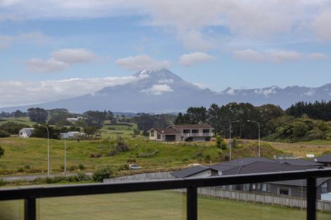 Photo of property in 5b Hinz Lane, Bell Block, New Plymouth, 4312