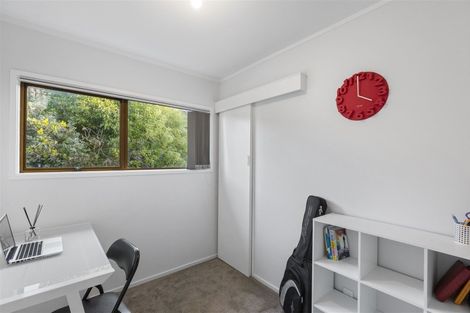 Photo of property in 54 Meadowvale Avenue, Forrest Hill, Auckland, 0620