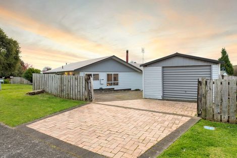Photo of property in 28 Dingadee Street, Welcome Bay, Tauranga, 3112