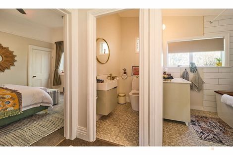 Photo of property in 260 Talbot Street, Geraldine, 7930