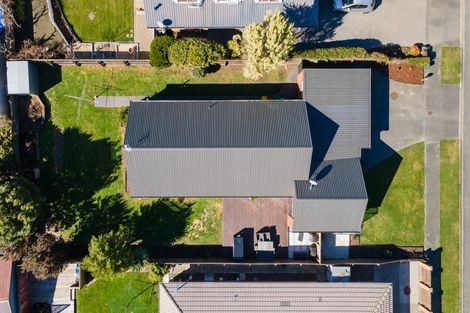 Photo of property in 18 Briarmont Street, Avondale, Christchurch, 8061