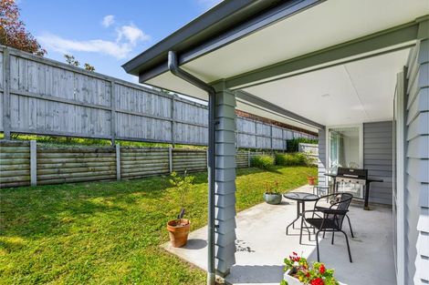 Photo of property in 36 Accolage Boulevard, Kumeu, 0810