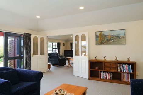 Photo of property in 49 Mull Street, Palmerston, 9430