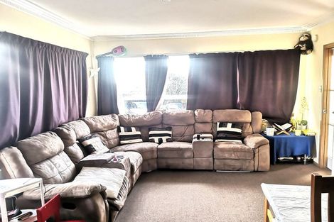 Photo of property in 1/430 Mount Albert Road, Mount Roskill, Auckland, 1041