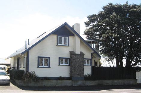 Photo of property in 162 Saint Aubyn Street, New Plymouth, 4310