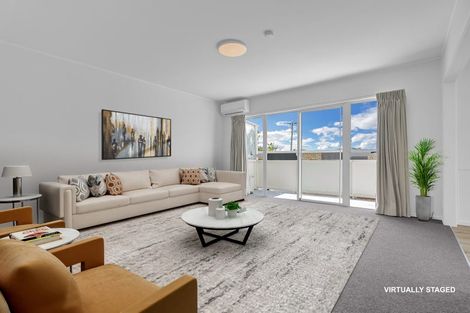 Photo of property in 3/99 Vauxhall Road, Devonport, Auckland, 0624