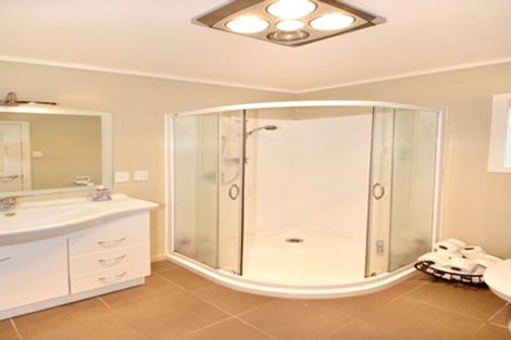 Photo of property in 392 Taieri Road, Halfway Bush, Dunedin, 9010