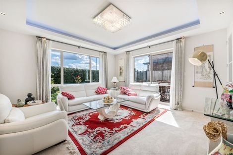 Photo of property in 42 Castlederg Drive, Flat Bush, Auckland, 2019