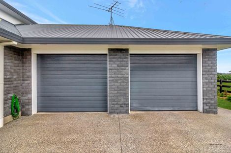 Photo of property in 61 Whatapaka Road, Karaka, Papakura, 2580