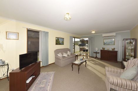 Photo of property in 42a Victoria Street, Rangiora, 7400