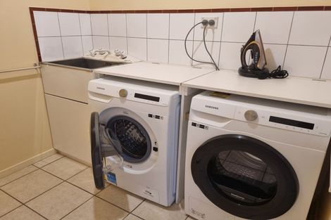 Photo of property in 4 Evergreen Parade, Rosehill, Papakura, 2113