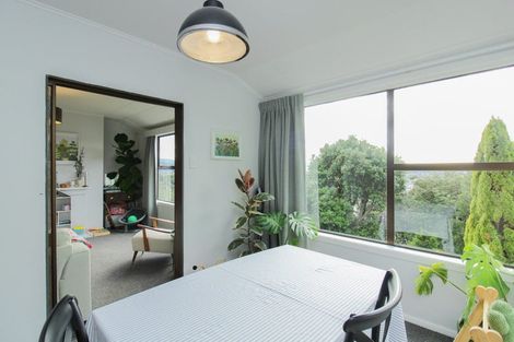 Photo of property in 1 Sidlaw Street, Strathmore Park, Wellington, 6022