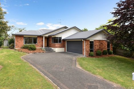 Photo of property in 4 Diomede Glade, Flagstaff, Hamilton, 3210