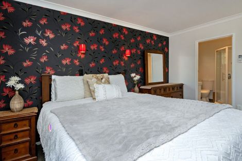 Photo of property in 2 Sisam Place, Whakatane, 3120