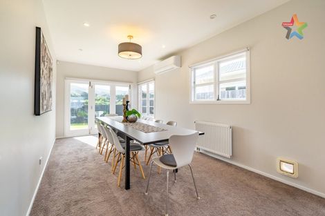 Photo of property in 46 Milne Terrace, Island Bay, Wellington, 6023