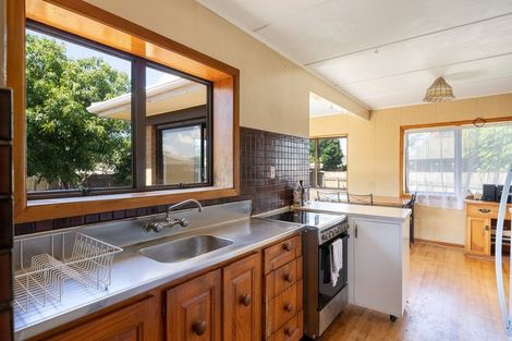 Photo of property in 580 Maunganui Road, Mount Maunganui, 3116