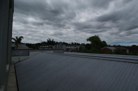 Photo of property in 1/5 Campbell Road, Takapuna, Auckland, 0622