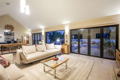 Photo of property in 90 Peka Peka Road, Peka Peka, Waikanae, 5391