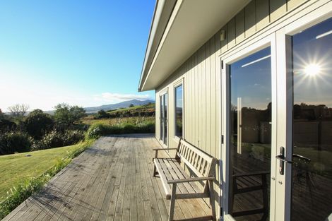 Photo of property in 110 Newton Road, Raglan, Te Mata, 3894