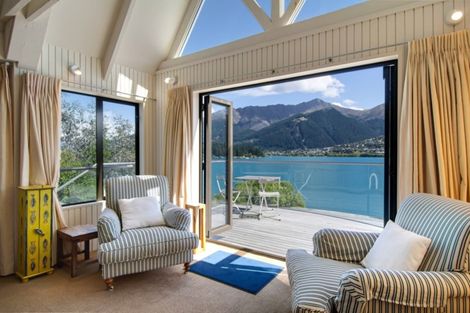 Photo of property in 615 Peninsula Road, Kelvin Heights, Queenstown, 9300