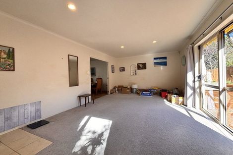 Photo of property in 25 Les Marston Place, Pukekohe, 2120