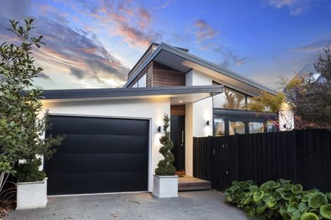 Photo of property in 136 Edgeware Road, St Albans, Christchurch, 8014