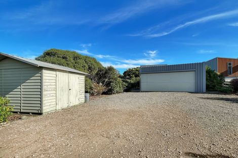 Photo of property in 14 Beachview Grove, Peka Peka, Waikanae, 5391