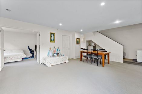 Photo of property in 1/52 Taharoto Road, Takapuna, Auckland, 0622