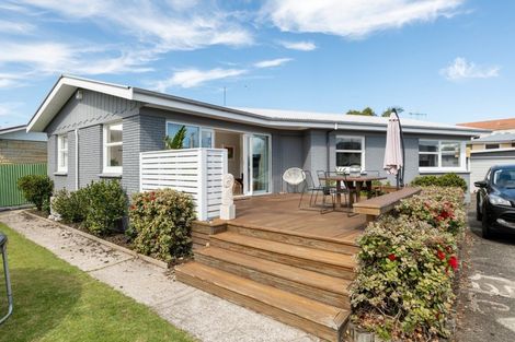 Photo of property in 54 Links Avenue, Mount Maunganui, 3116