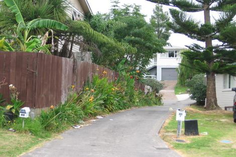 Photo of property in 44 Lauderdale Road, Birkdale, Auckland, 0626