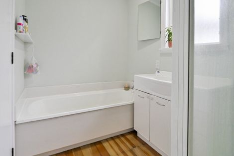 Photo of property in 3 Sefton Street, Havelock North, 4130