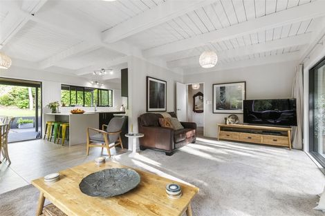 Photo of property in 49a Cockle Bay Road, Cockle Bay, Auckland, 2014