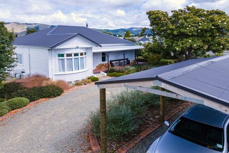 Photo of property in 43 Rhodes Street, Waimate, 7924